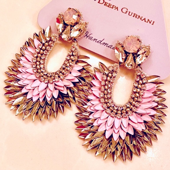 Deepa Gurnani Jewelry - 🌺🎉HP🎉🌺 NWT Deepa Gurnani Crystal Lotus Petal Chandeliers